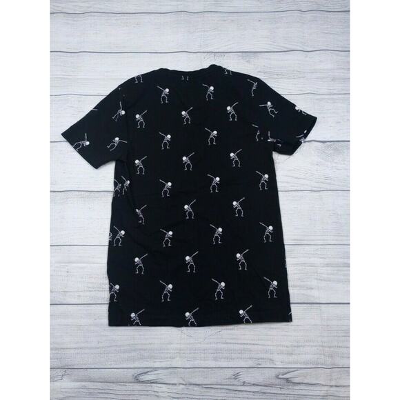 9/10 Denim & Flower Dancing Skeletons Tee - Picture 3 of 5